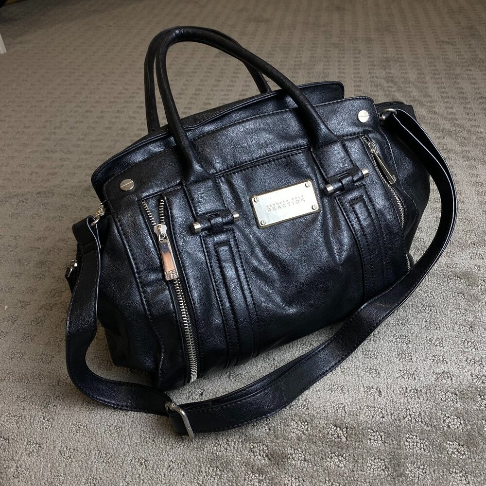 Kennneth Cole Reaction Balck Faux Leather Handbag